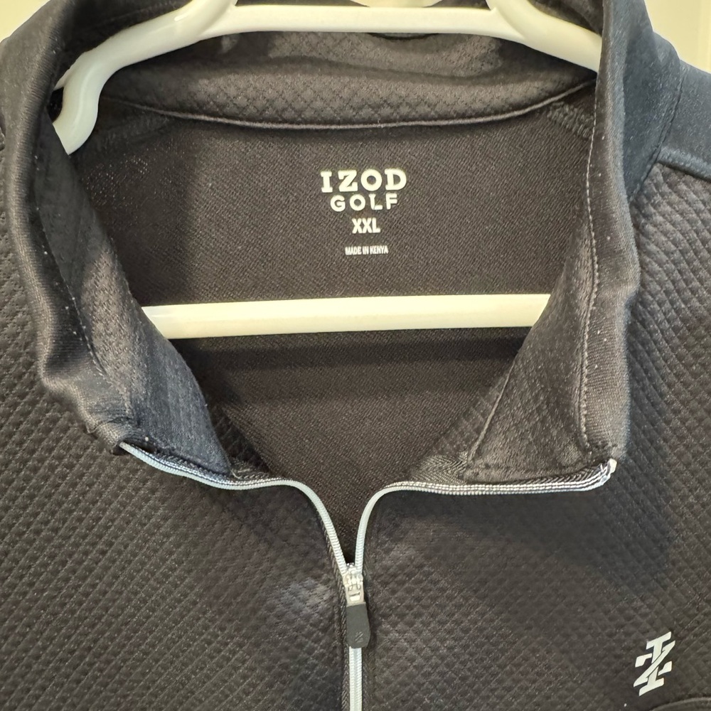 Izod Golf 1/4 Zip Pullover - Men’s XL - Picture 2 of 3